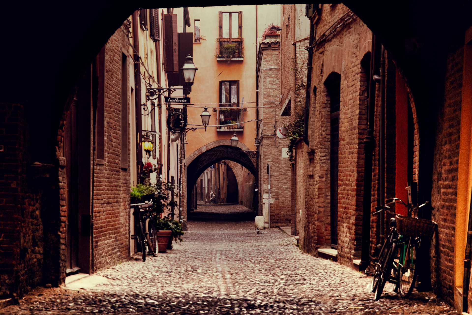 Ferrara - Via delle Volte